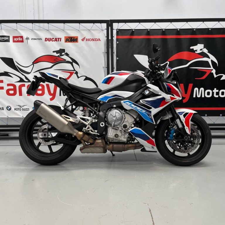 BMW M 1000 R