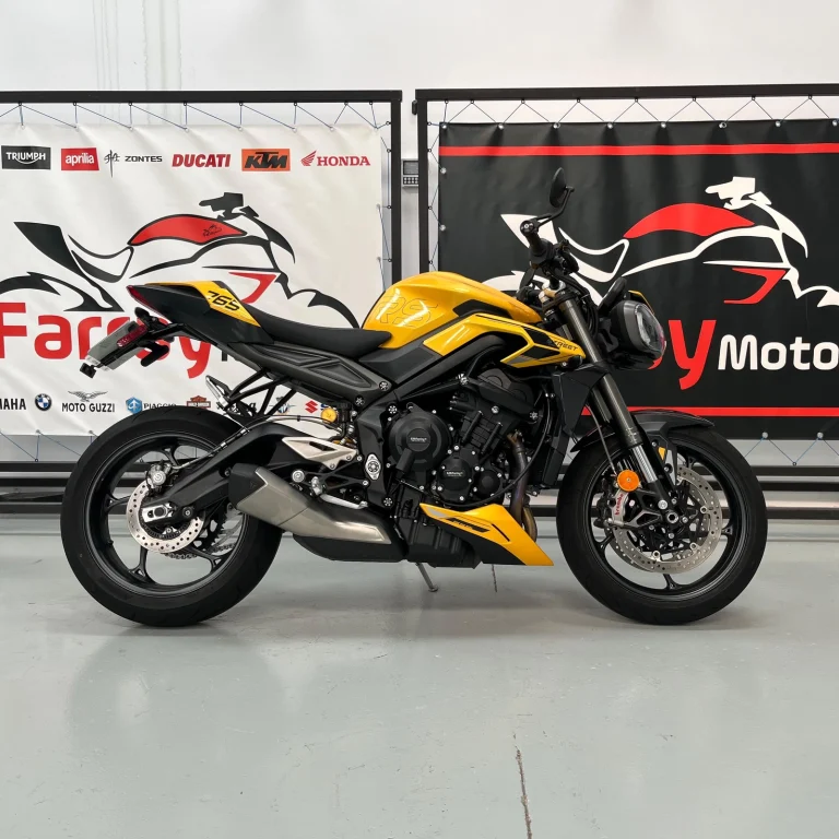 Triumph Street Triple 765 RS