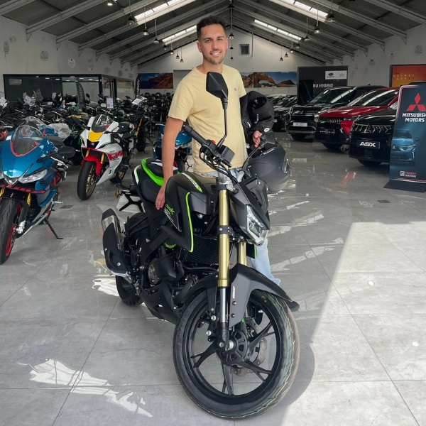 Entregas_Clientes_Farray_Motos_Alberto_Raúl