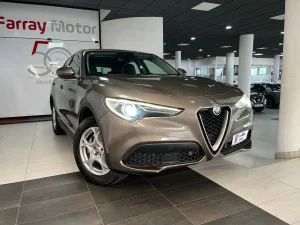 Alfa Romeo Stelvio AT8 Q4