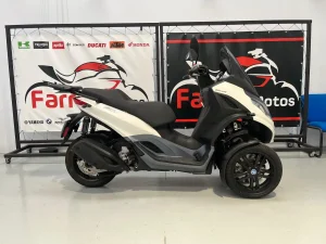 Piaggio MP3 300 HPE