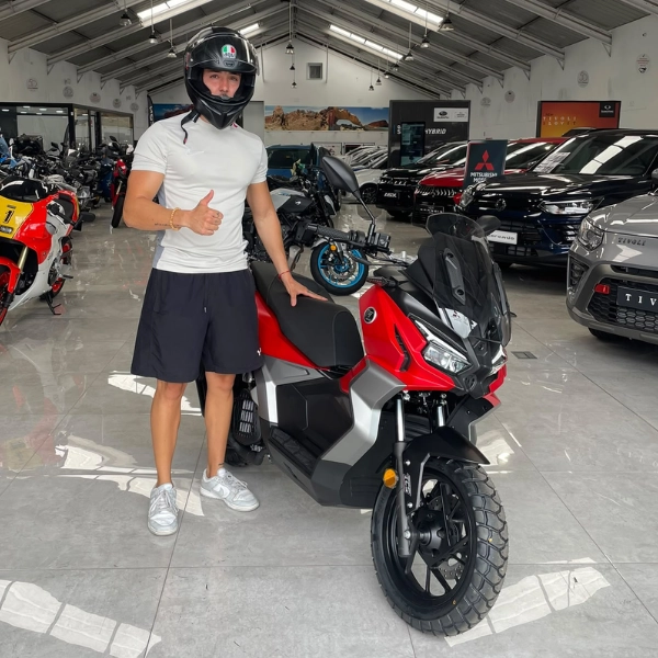 Entregas_Clientes_Farray_Motos_Óscar
