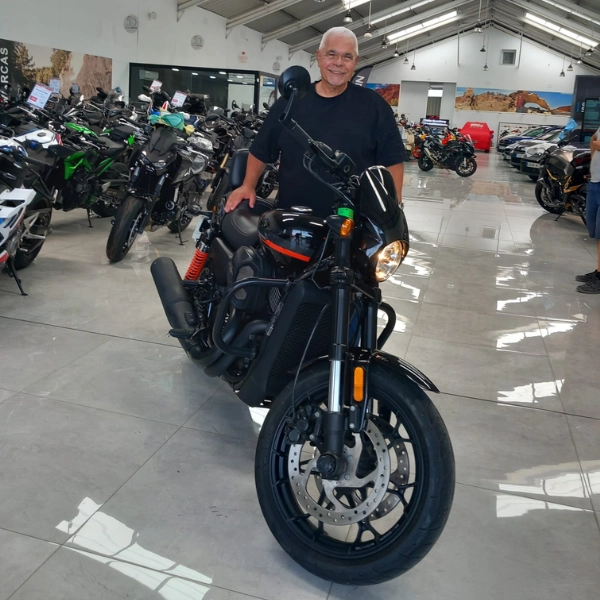 Farray_Motos_Entregas_a_Clientes_Juan