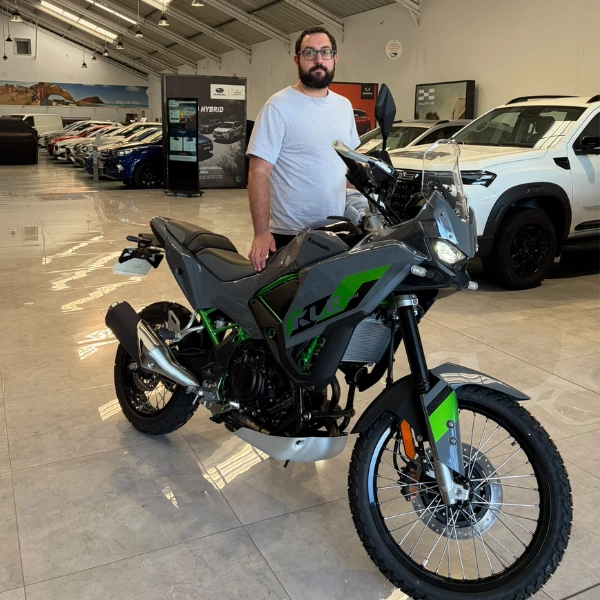 Entregas_Clientes_Farray_Motos_Ángel