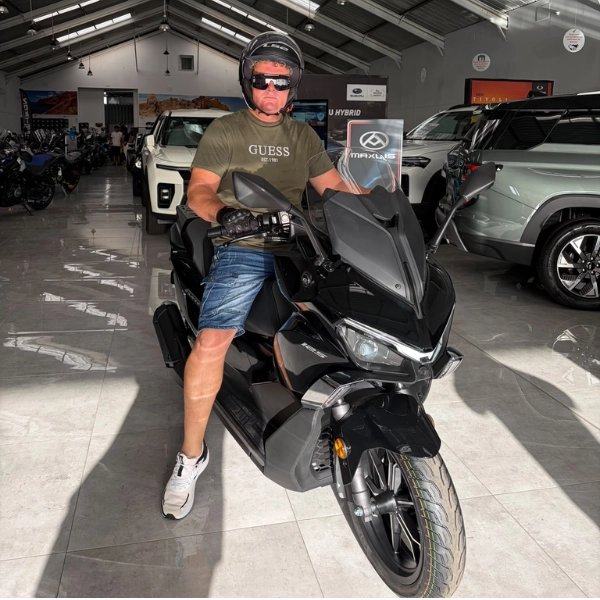 Entregas_Clientes_Farray_Motos_Gilberto