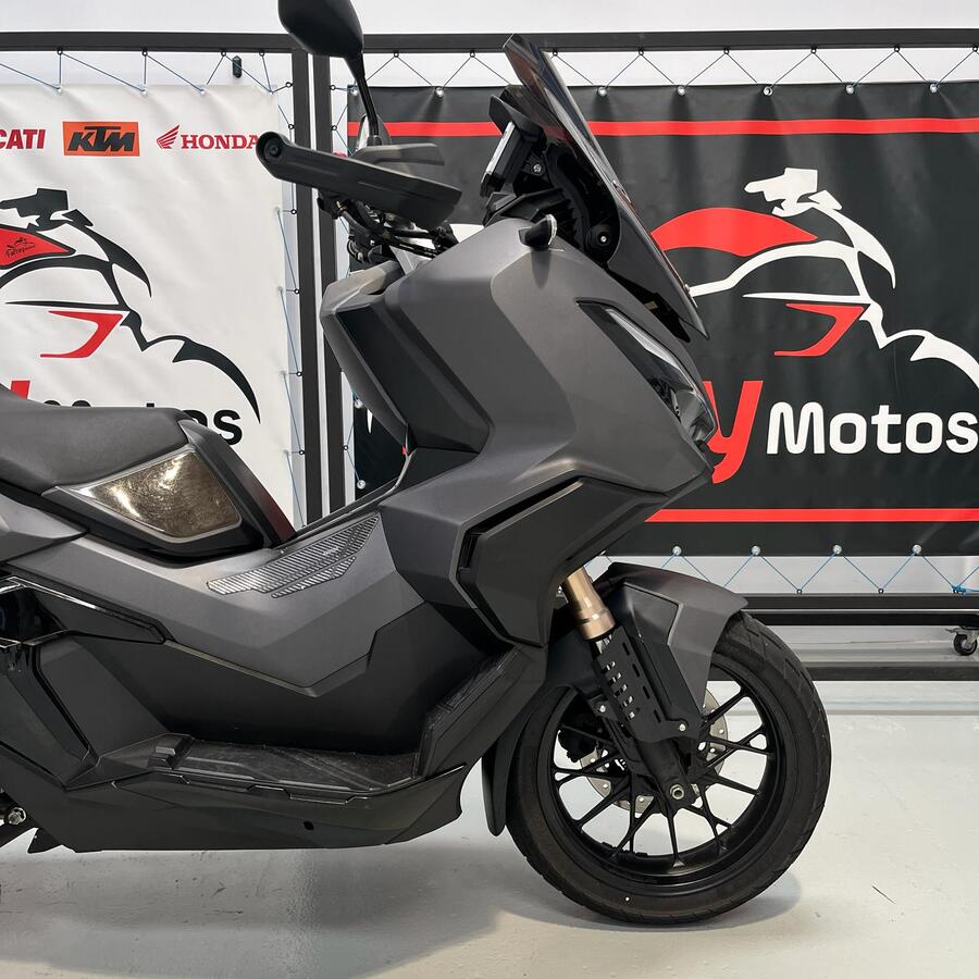 Honda ADV350