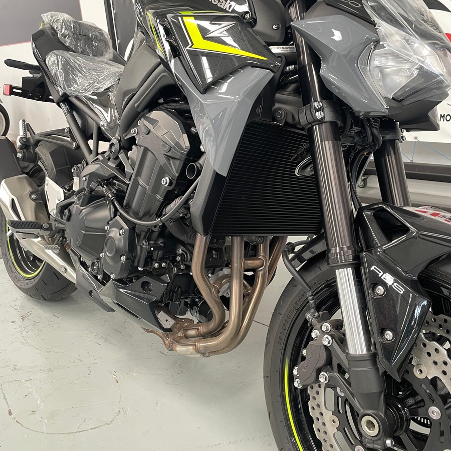 Kawasaki Z900