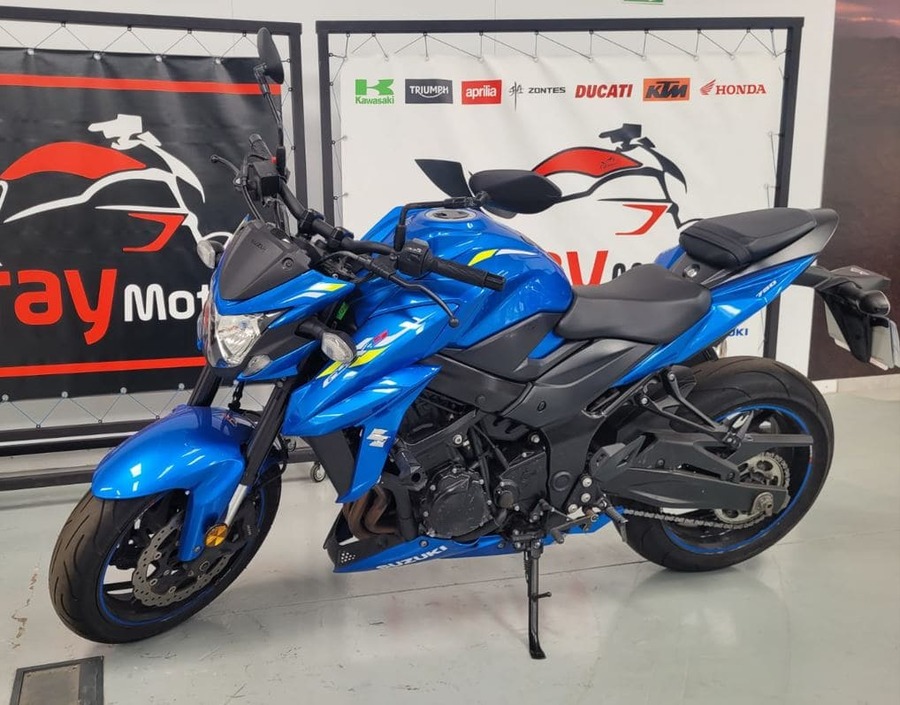 Suzuki GSX-S750
