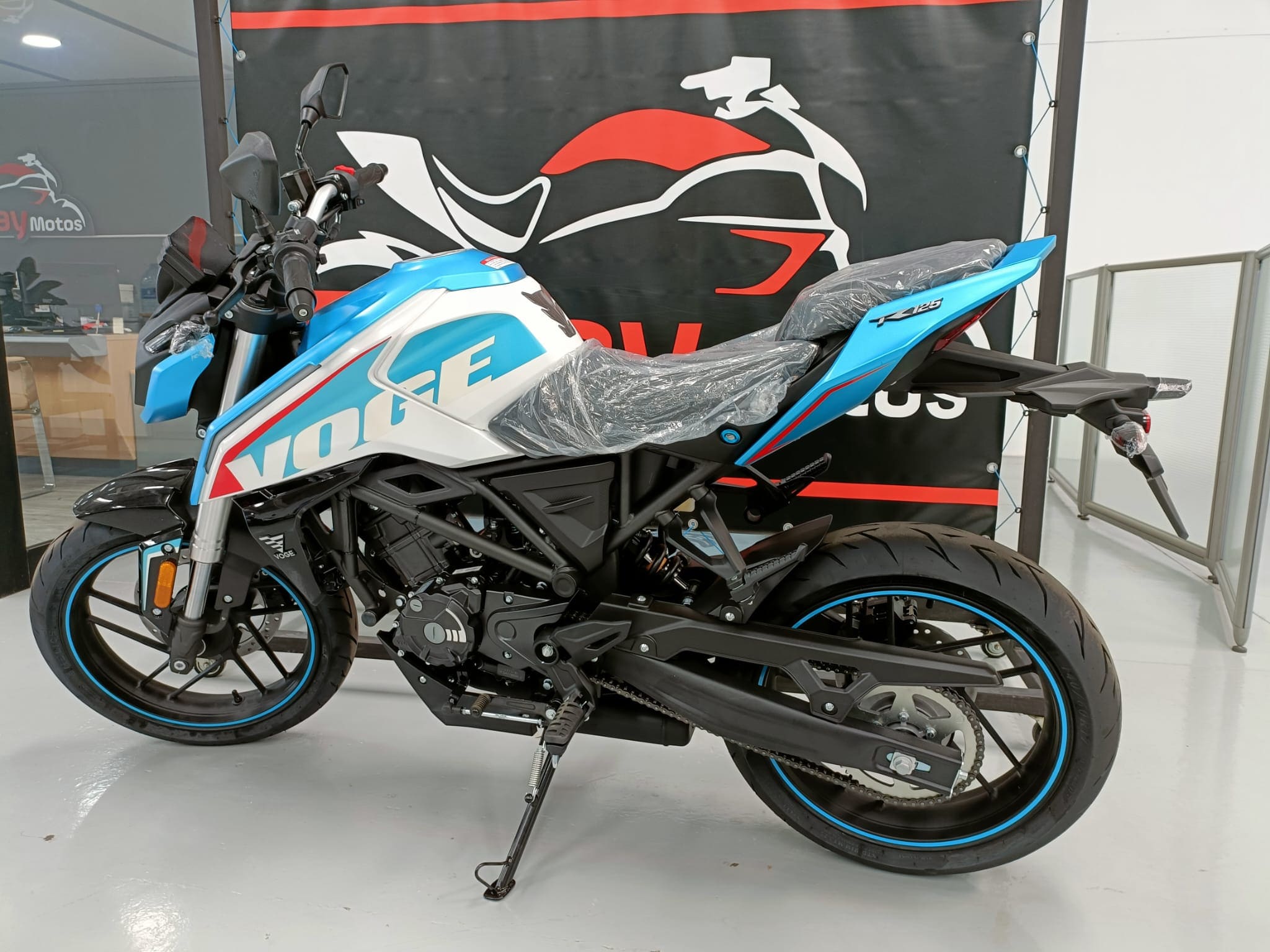 VOGE 125R
